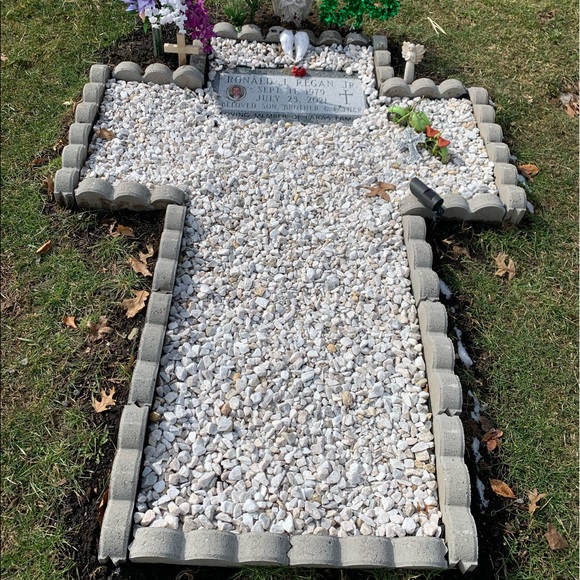 RAE DUNN MERCHANDISE - Picture 11 of 15